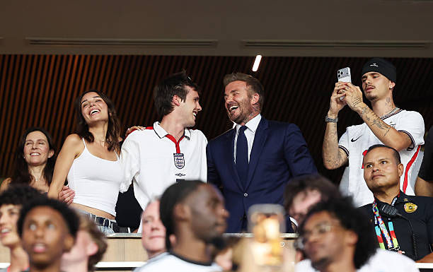 David Beckham and Sons Romeo and Cruz Sing ‘Wonderwall’ After England’s World Cup Win