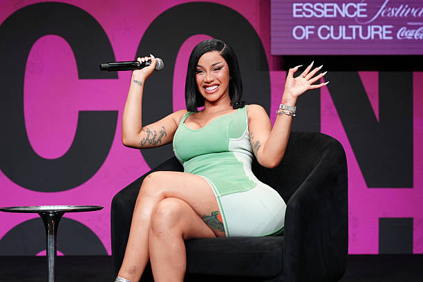Cardi B Makes History With Billboard Canada’s Inaugural Global Woman of the Year Award